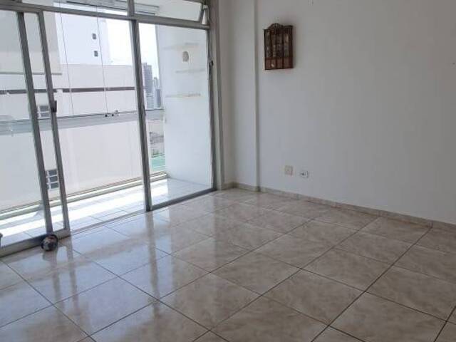 #3483 - Apartamento para Venda em Santos - SP - 1