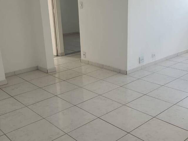 #4049 - Apartamento para Venda em São Paulo - SP - 2