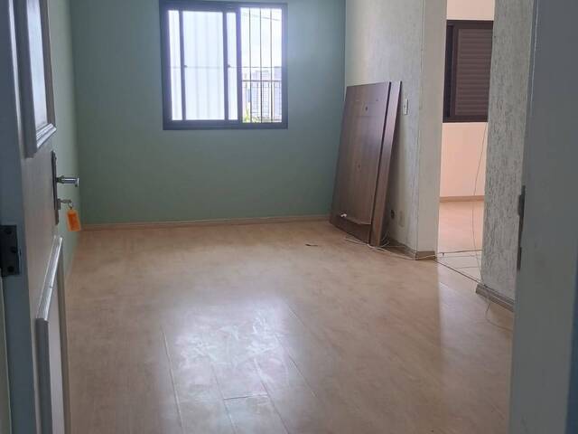 Venda em Vila das Belezas - São Paulo